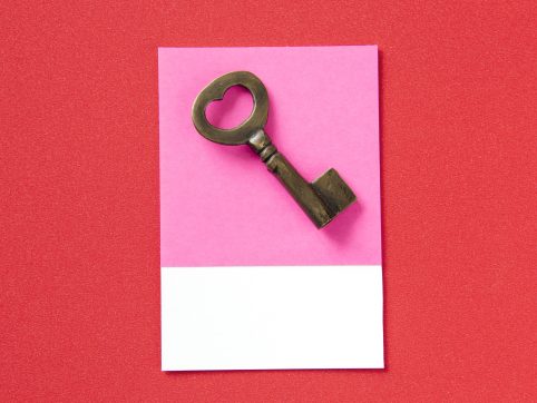 vintage-style-silver-metal-key-scaled.jpg